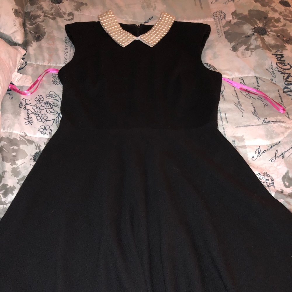 Betsy Johnson pearl collar dress!!!